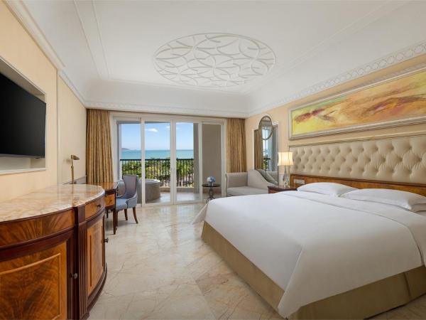 Crowne Plaza Resort Sanya Bay, an IHG Hotel : photo 5 de la chambre chambre lit king-size - vue latérale sur mer - non-fumeurs