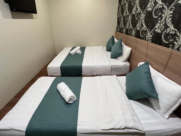 KUANTAN BESERAH BUDGET HOTEL : photo 2 de la chambre chambre triple