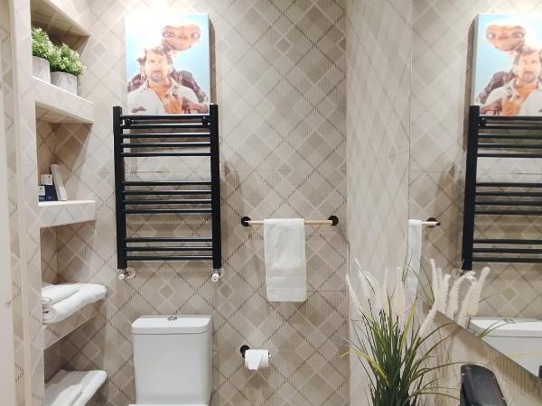 Pensión Boutique Caravan Cinema : photo 8 de la chambre appartement 3 chambres