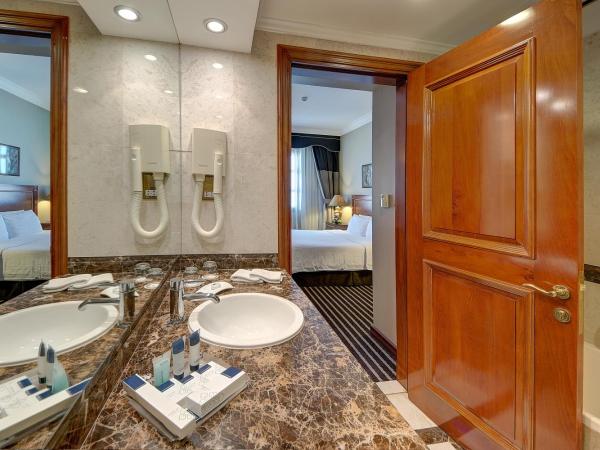 Royal Ascot Hotel : photo 4 de la chambre suite deluxe