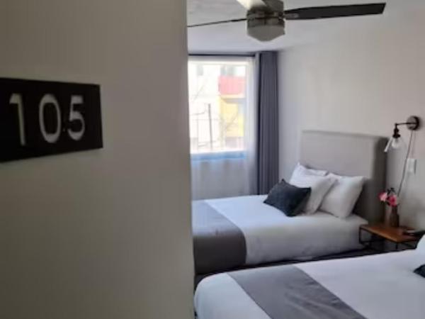 Urban Gran Plaza : photo 4 de la chambre chambre lits jumeaux