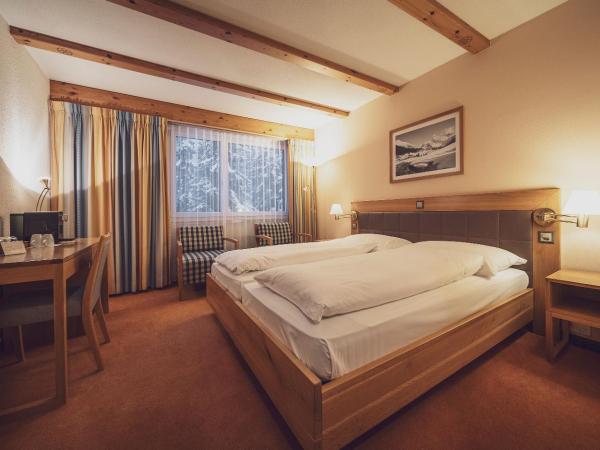 Mountain Plaza Hotel : photo 3 de la chambre chambre double classique