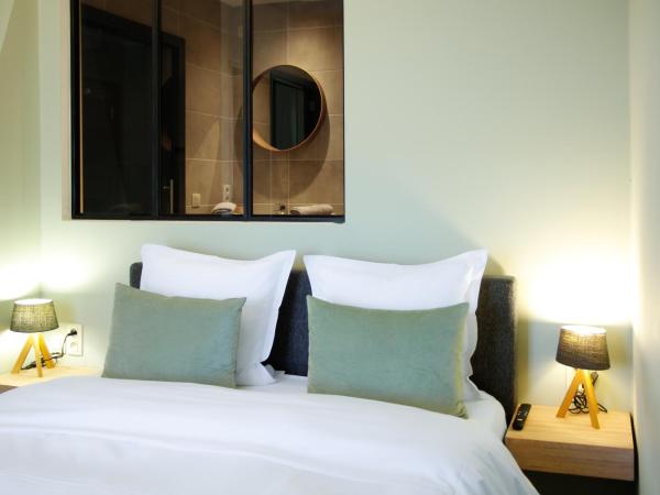 Villa les érables Restaurant Linea : photo 4 de la chambre chambre double