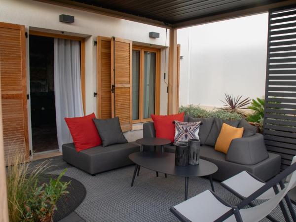 Unique Boutique Hotel Antibes Juan-les-Pins : photo 1 de la chambre chambre double avec terrasse