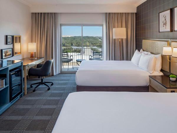 Hilton San Antonio Hill Country : photo 2 de la chambre chambre 2 lits queen-size avec balcon
