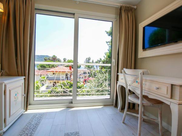 Joya Del Mar Hotel : photo 6 de la chambre suite - vue sur jardin