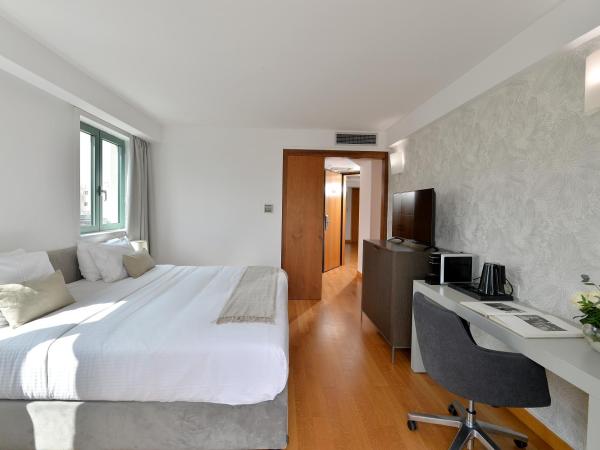 Athenaeum Eridanus Luxury Hotel : photo 7 de la chambre deluxe acropolis view room