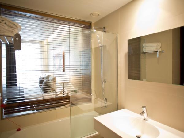 Hotel Carris Porto Ribeira : photo 5 de la chambre chambre double supérieure