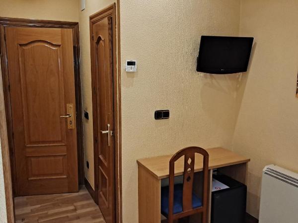 Pensión La Concha : photo 9 de la chambre chambre double Économique intérieure