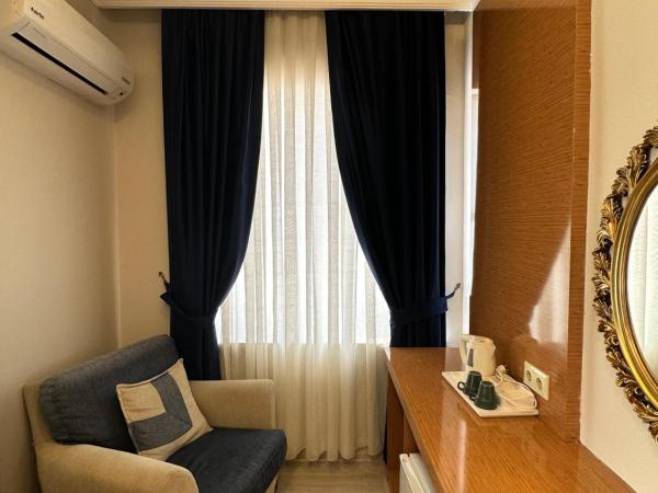 Serenity suites Hotel : photo 4 de la chambre chambre triple supérieure