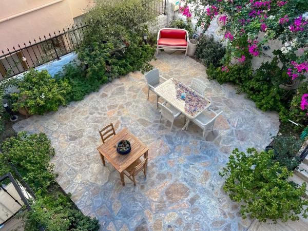 Azize Palas Apart Otel : photo 2 de la chambre chambre quadruple - vue sur jardin