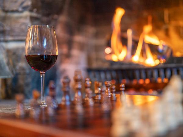 Storm Mountain Lodge & Cabins : photo 8 de la chambre chambre lit queen-size avec balcon