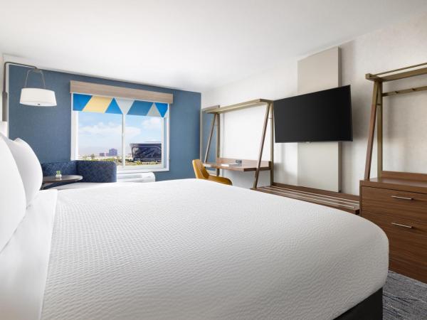 Holiday Inn Express Las Vegas Stadium Area, an IHG Hotel : photo 3 de la chambre chambre standard