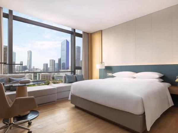 Courtyard by Marriott Shenzhen Bay : photo 1 de la chambre executive, 1 king,