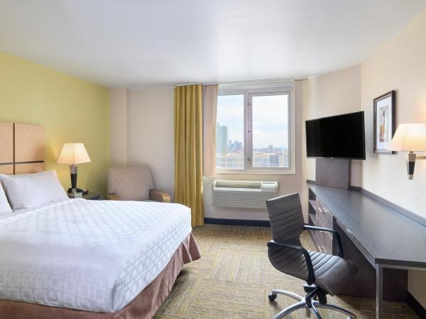 Candlewood Suites NYC -Times Square, an IHG Hotel : photo 8 de la chambre studio lit queen-size - vue sur ville 