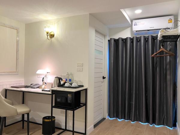 Travelier Hostel : photo 5 de la chambre chambre double deluxe