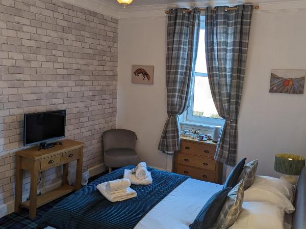 Brig O'Doon Guest House : photo 3 de la chambre chambre double avec salle de bains privative