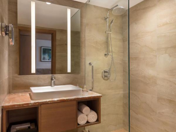 DoubleTree By Hilton Jaipur Amer : photo 1 de la chambre chambre lit king-size