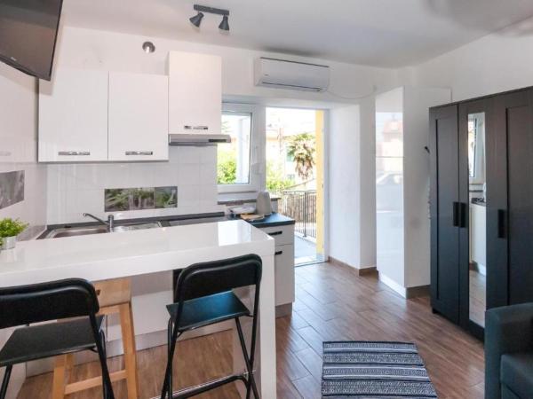 Ellena Sunshine : photo 3 de la chambre studio avec terrasse