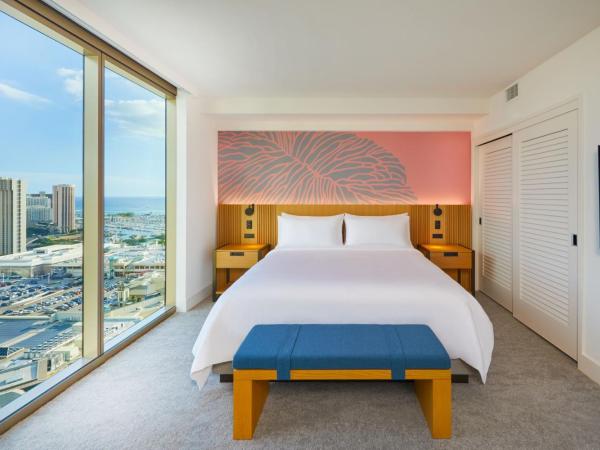 Renaissance Honolulu Hotel & Spa - Newly Opened 2024 : photo 9 de la chambre one-bedroom king suite with sofa bed ocean view