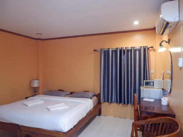 Goldbeach guesthouse : photo 6 de la chambre chambre lit king-size