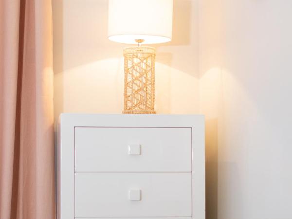 Hotel des Lices : photo 4 de la chambre chambre double ou lits jumeaux