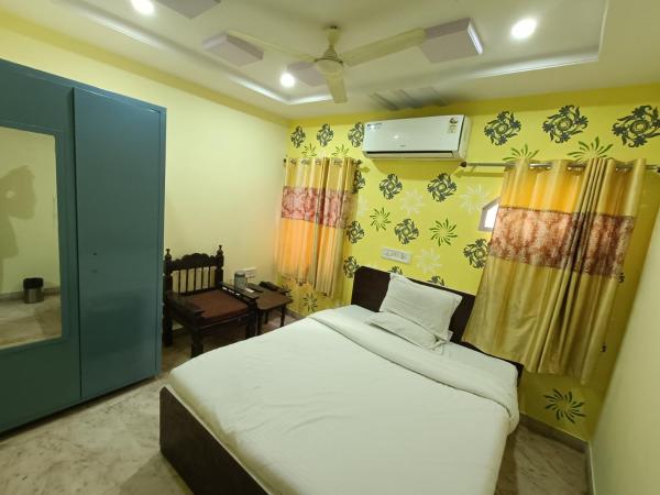 Hotel Gokul Palace : photo 2 de la chambre chambre double supérieure