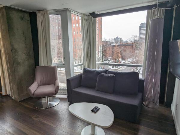 Hotel Zero 1 Montreal : photo 2 de la chambre loft