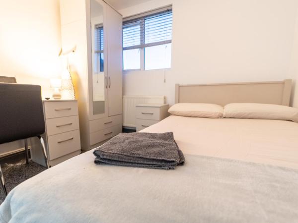 FREE PARKING Cosy Studios close to city and QE and UOB! : photo 6 de la chambre studio deluxe