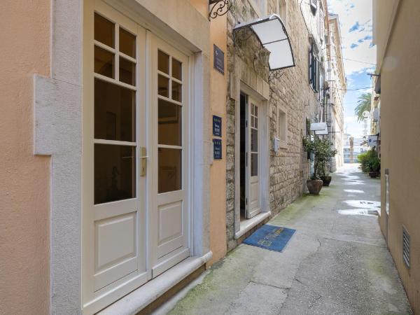 Villa Fontana : photo 1 de la chambre chambre lit king-size standard