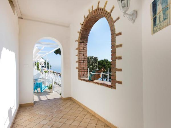 Residence Le Terrazze : photo 7 de la chambre appartement 1 chambre avec terrasse - vue sur mer