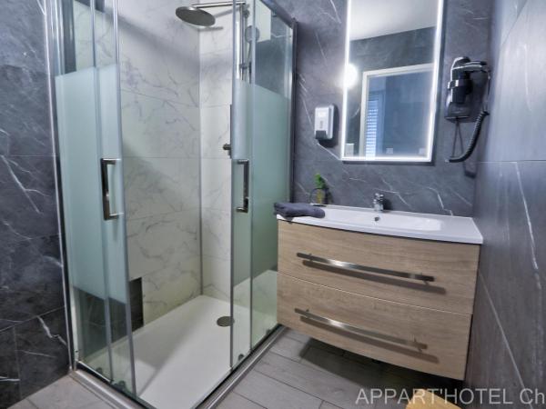 Appart hotel Cholet Carteron : photo 4 de la chambre appartement 1 chambre