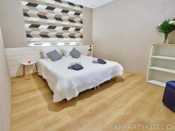 Appart hotel Cholet Carteron : photo 5 de la chambre appartement deluxe