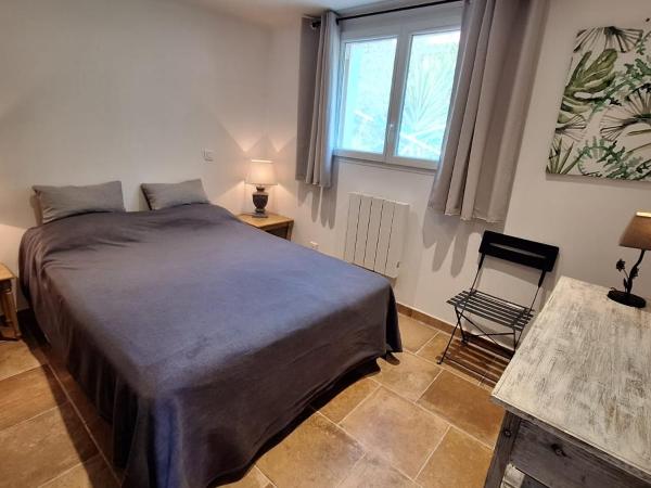 A VIGNA VECCHIA - CHARMANT 3 PIECES SUD PORTO VECCHIO : photo 5 de la chambre maison 2 chambres