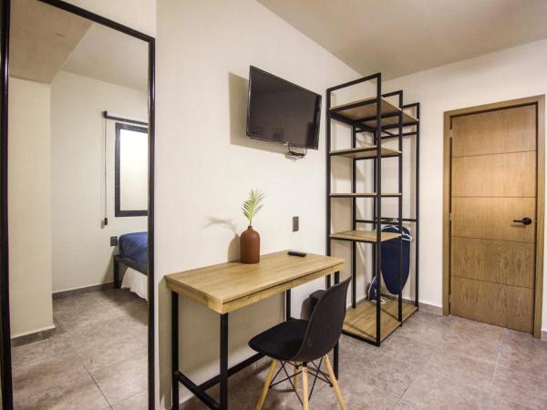 LOFT ALATORRE : photo 9 de la chambre chambre familiale avec salle de bains privative