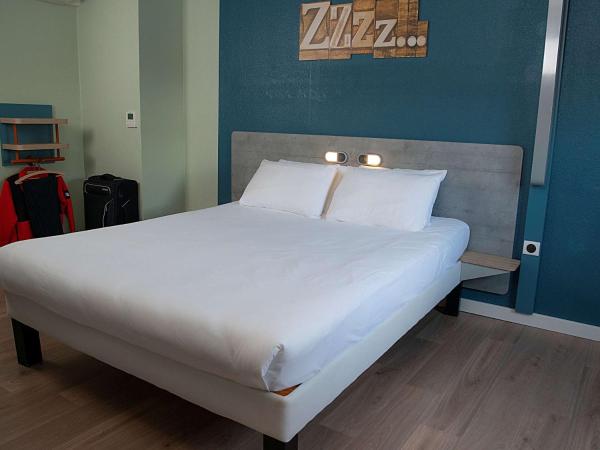 Ibis Budget Le Havre Les Docks : photo 1 de la chambre chambre lit queen-size 