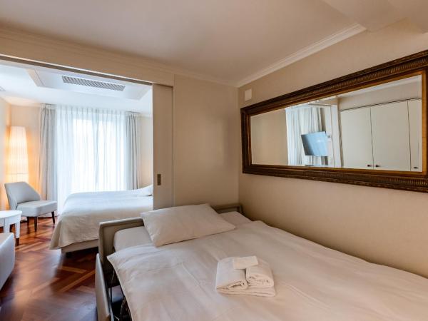 Hotel des Balances : photo 6 de la chambre suite junior avec canapé-lit