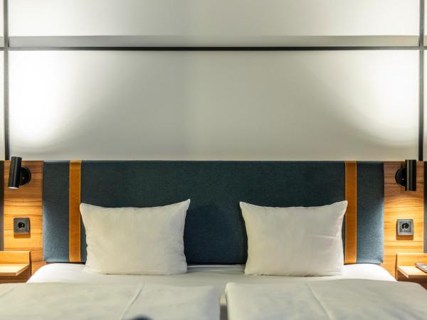 Comfort Hotel Vesterbro : photo 2 de la chambre petite chambre double