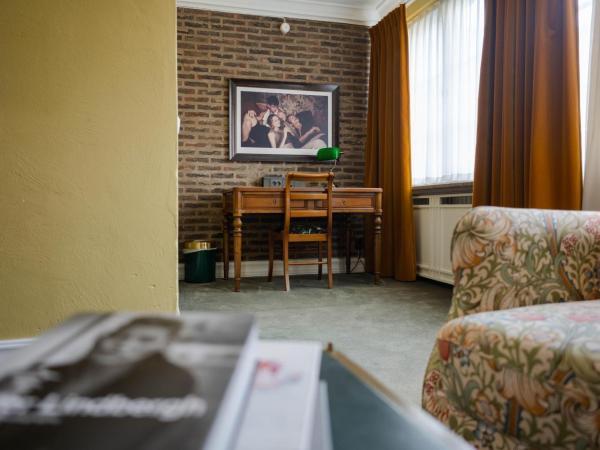 MJ's : photo 6 de la chambre grande chambre double