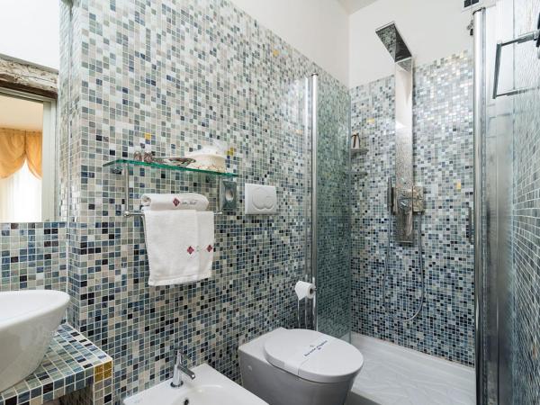 Hotel Relais San Nicolò : photo 4 de la chambre suite junior