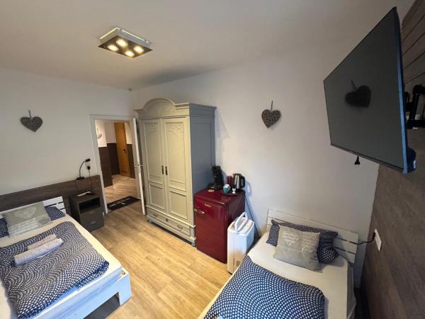 Hotel Waldhorn : photo 3 de la chambre chambre lits jumeaux