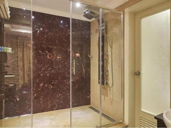 The Pgs Vedanta : photo 3 de la chambre suite