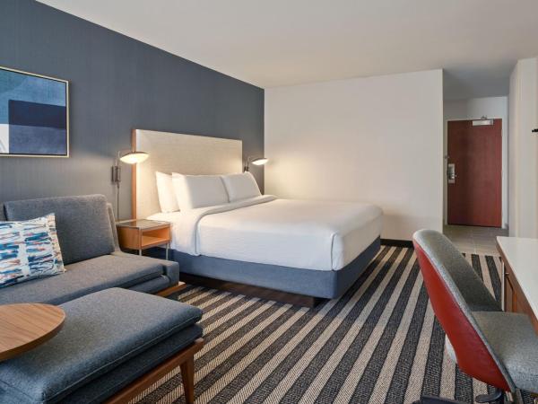 Courtyard Culver City Los Angeles : photo 2 de la chambre chambre lit king-size avec canapé-lit