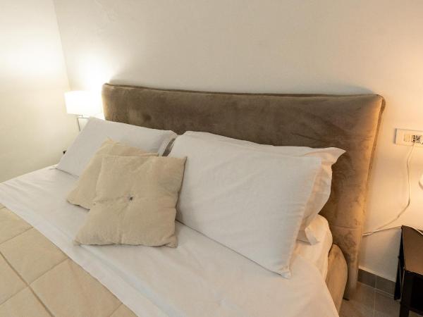 Duomo Luxury Suite Catania : photo 4 de la chambre chambre standard lit queen-size