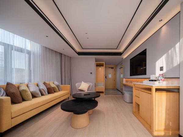 Hilton Garden Inn Beijing Temple Of Heaven East Gate Station : photo 2 de la chambre suite deluxe avec lit king-size