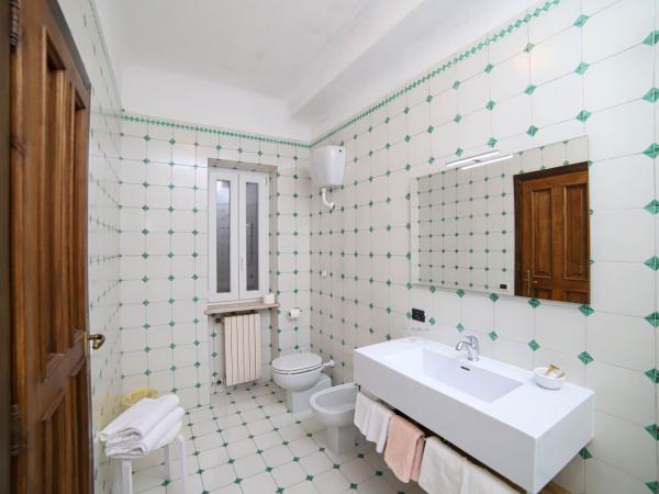 Sweetposeidon : photo 10 de la chambre chambre double ou lits jumeaux