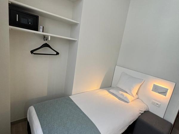 Martin's Brugge : photo 4 de la chambre chambre simple avec douche