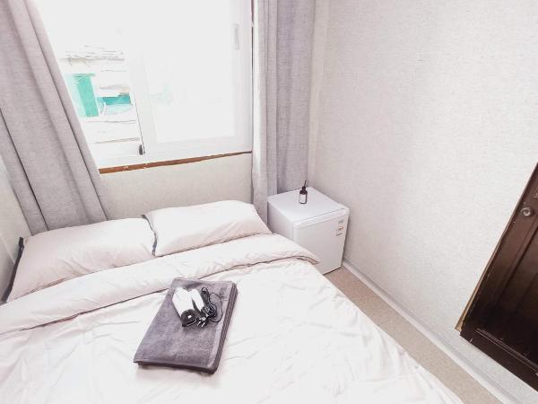 1975 Yurim Inn : photo 3 de la chambre chambre double Économique