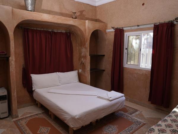 CHEZ MANAR : photo 6 de la chambre chambre double