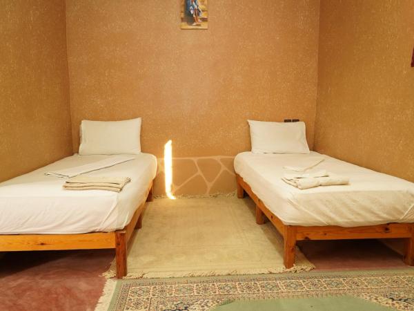 CHEZ MANAR : photo 9 de la chambre chambre double ou lits jumeaux Économique